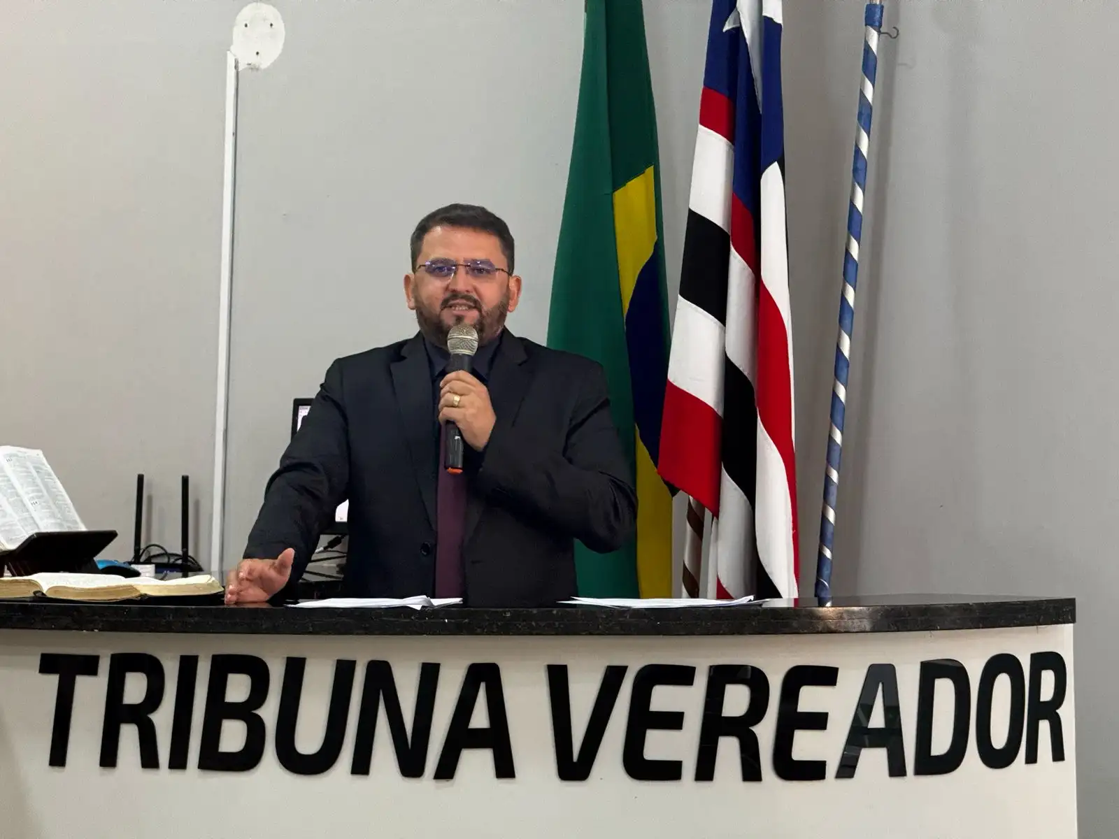 Foto 2 – Câmara Municipal de Esperantinópolis realiza sessão ordinária com foco em segurança, saúde e infraestrutura