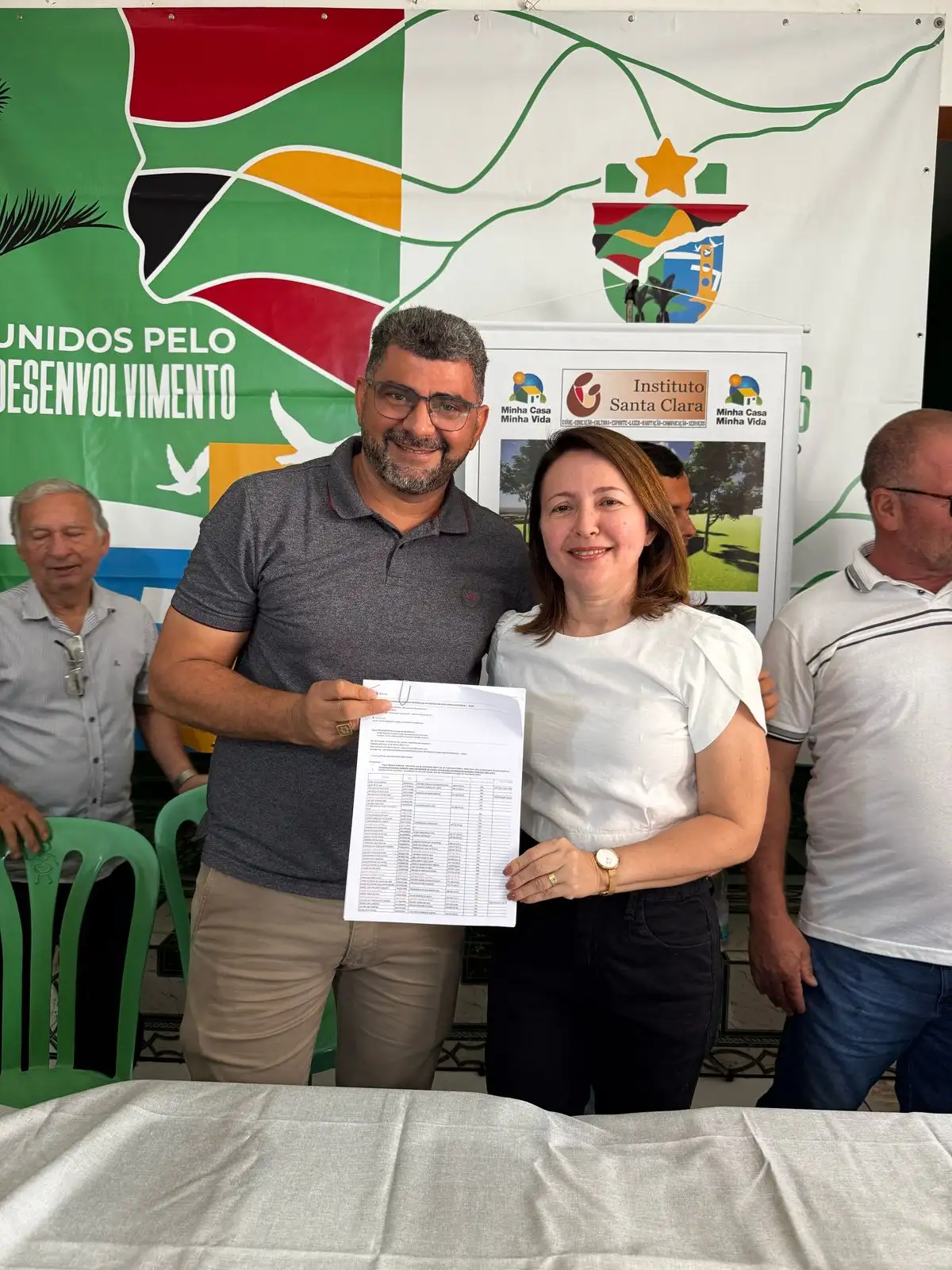 Foto 1 – Vereadores participam de solenidade do Minha Casa Minha Vida e reforçam compromisso com o povo