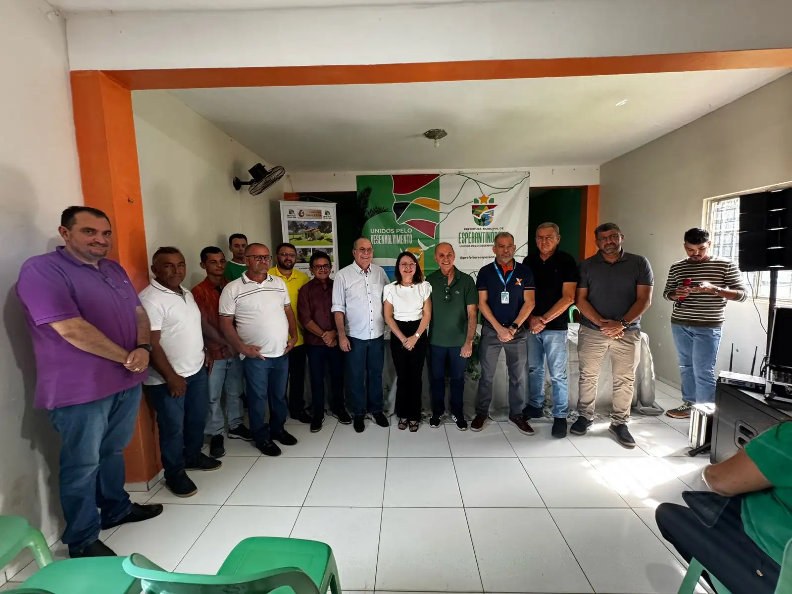 Foto 2 – Vereadores participam de solenidade do Minha Casa Minha Vida e reforçam compromisso com o povo